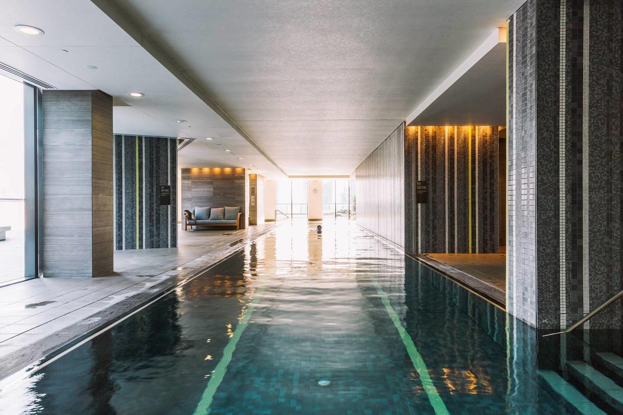 Experience Waterfront Luxury With Views Leilighet Melbourne Eksteriør bilde