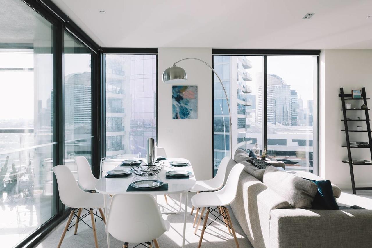 Experience Waterfront Luxury With Views Leilighet Melbourne Eksteriør bilde